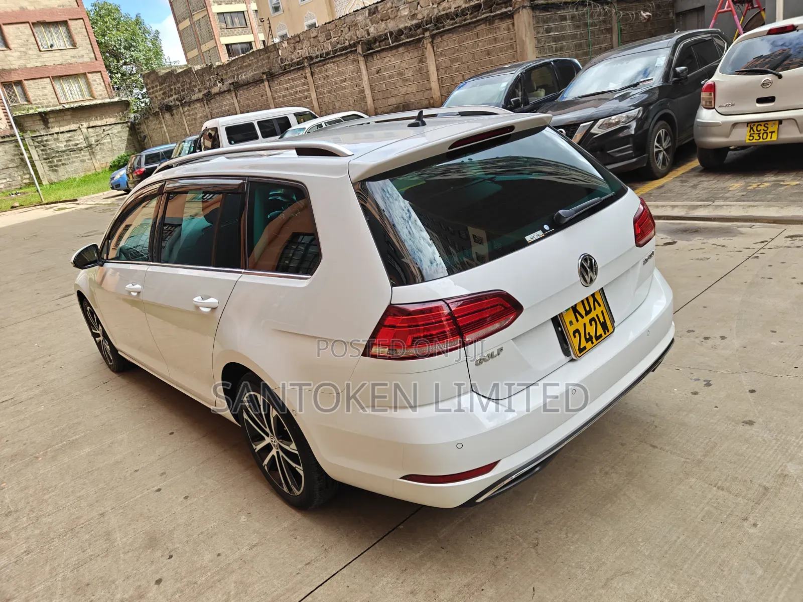 Volkswagen Golf 2019 White