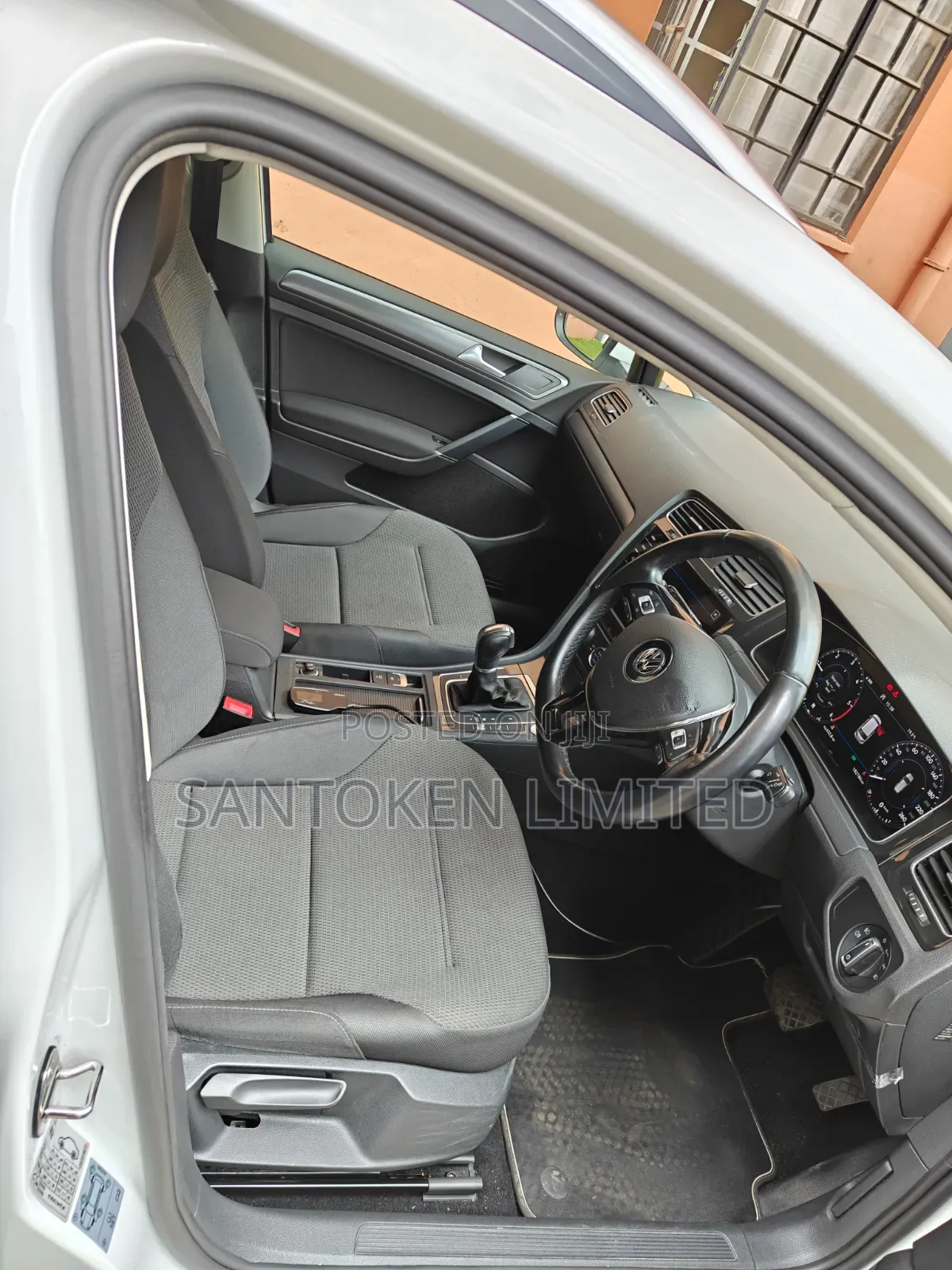 Volkswagen Golf 2019 White