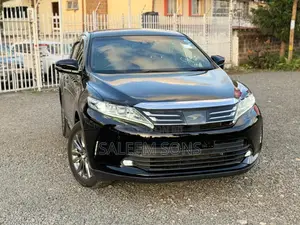 Toyota Harrier 2.0 4WD 2018 Black
