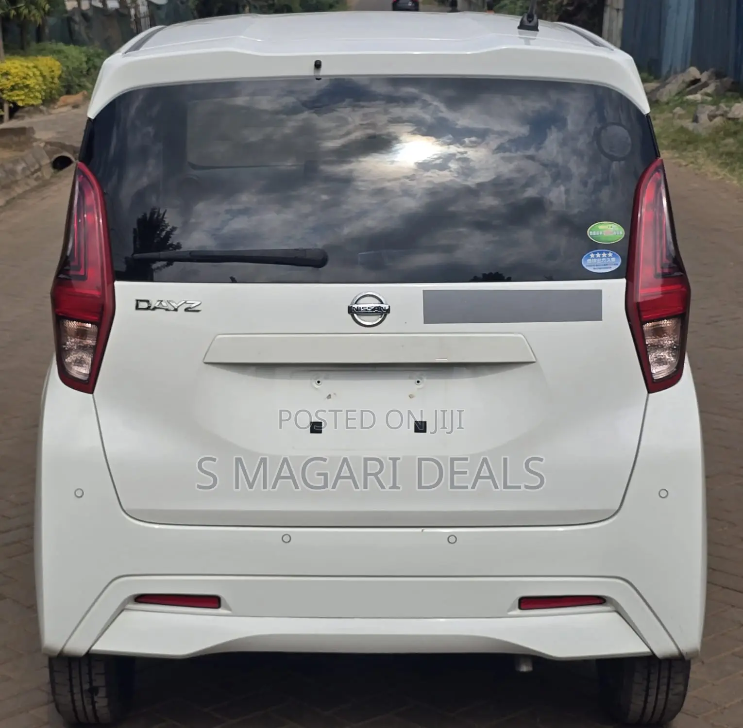 Nissan Dayz Roox 2019 White