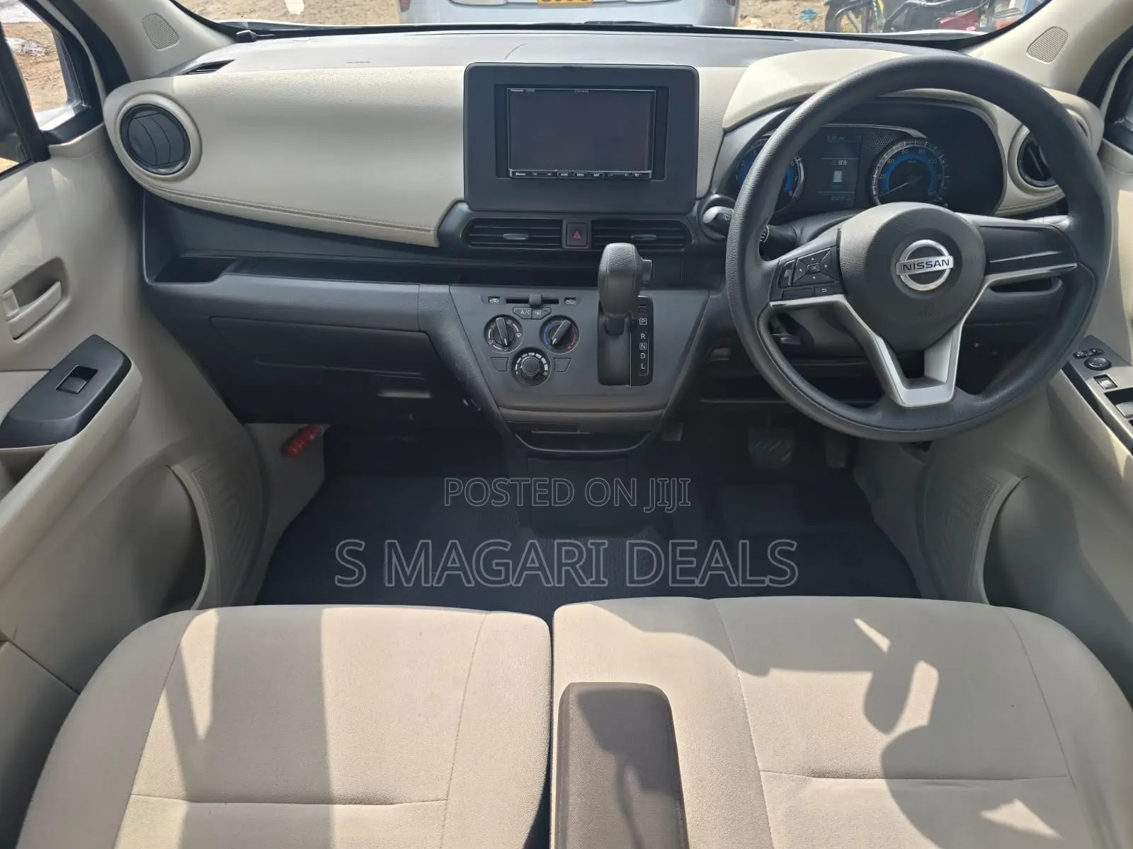Nissan Dayz Roox 2019 White