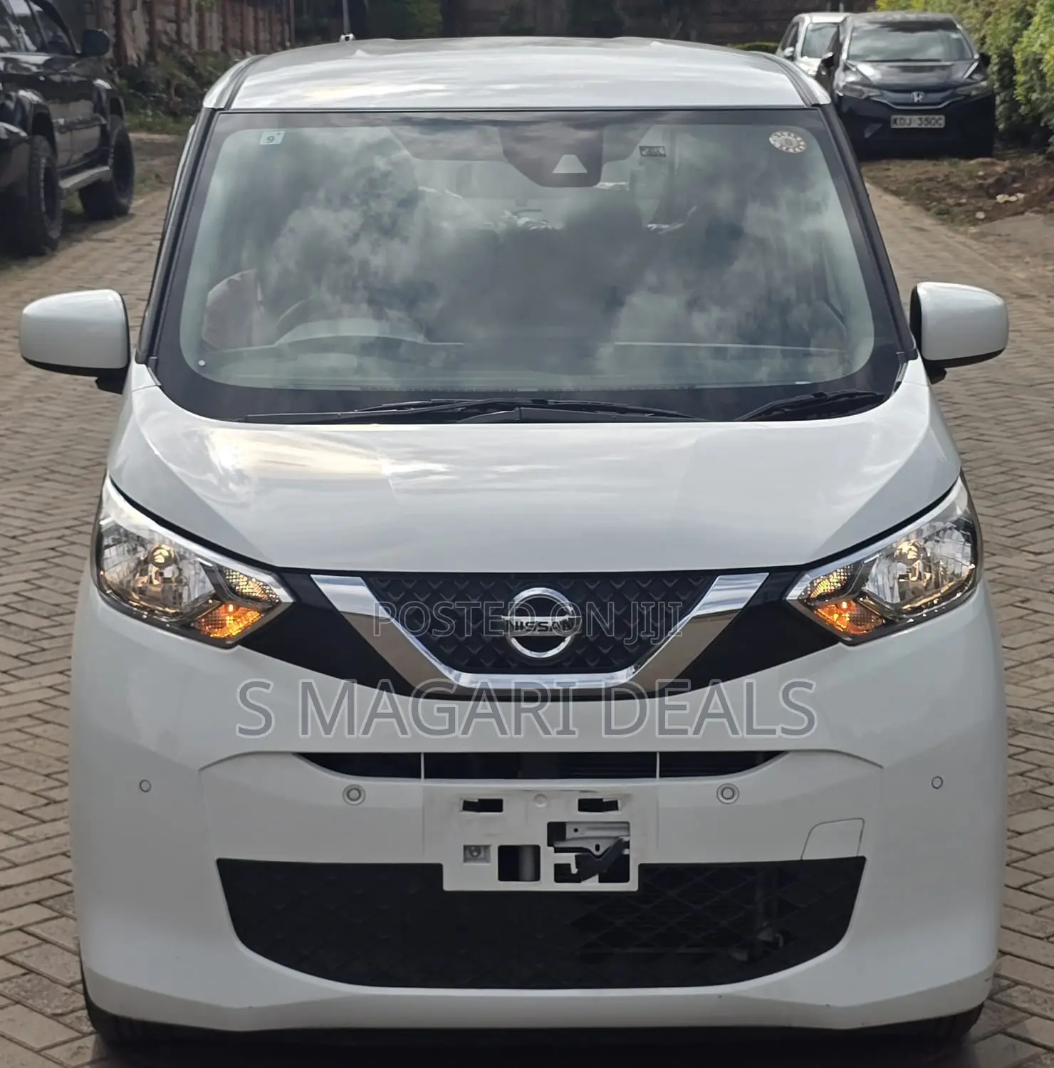 Nissan Dayz Roox 2019 White