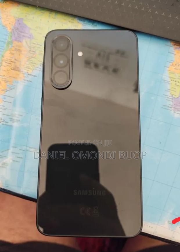New Samsung Galaxy A36 128 GB Black - thumbnail 3