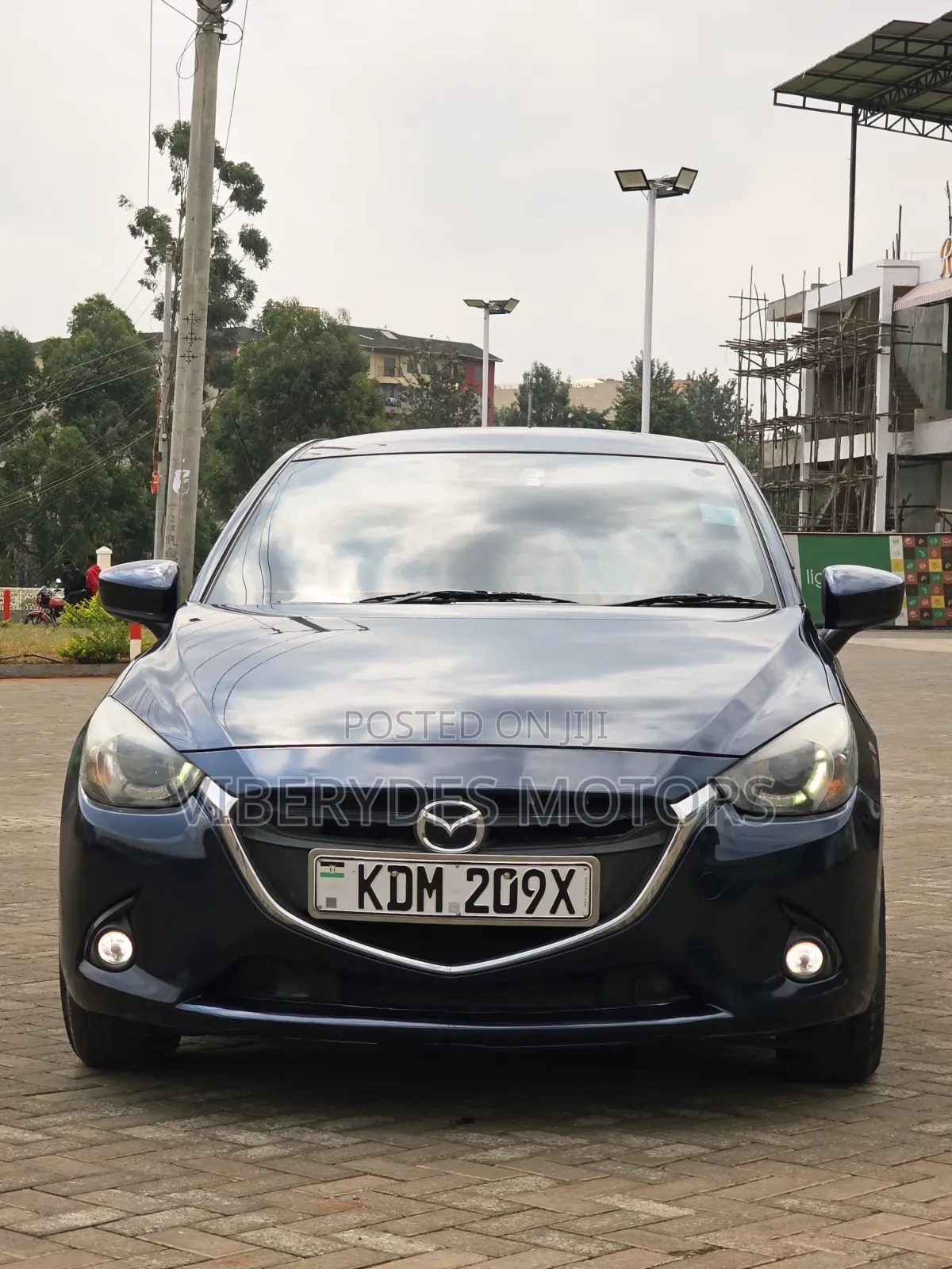 Mazda Demio 2016 Blue