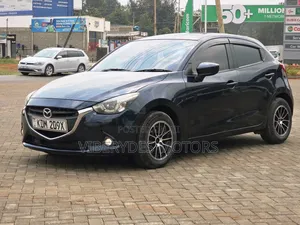 Mazda Demio 2016 Blue