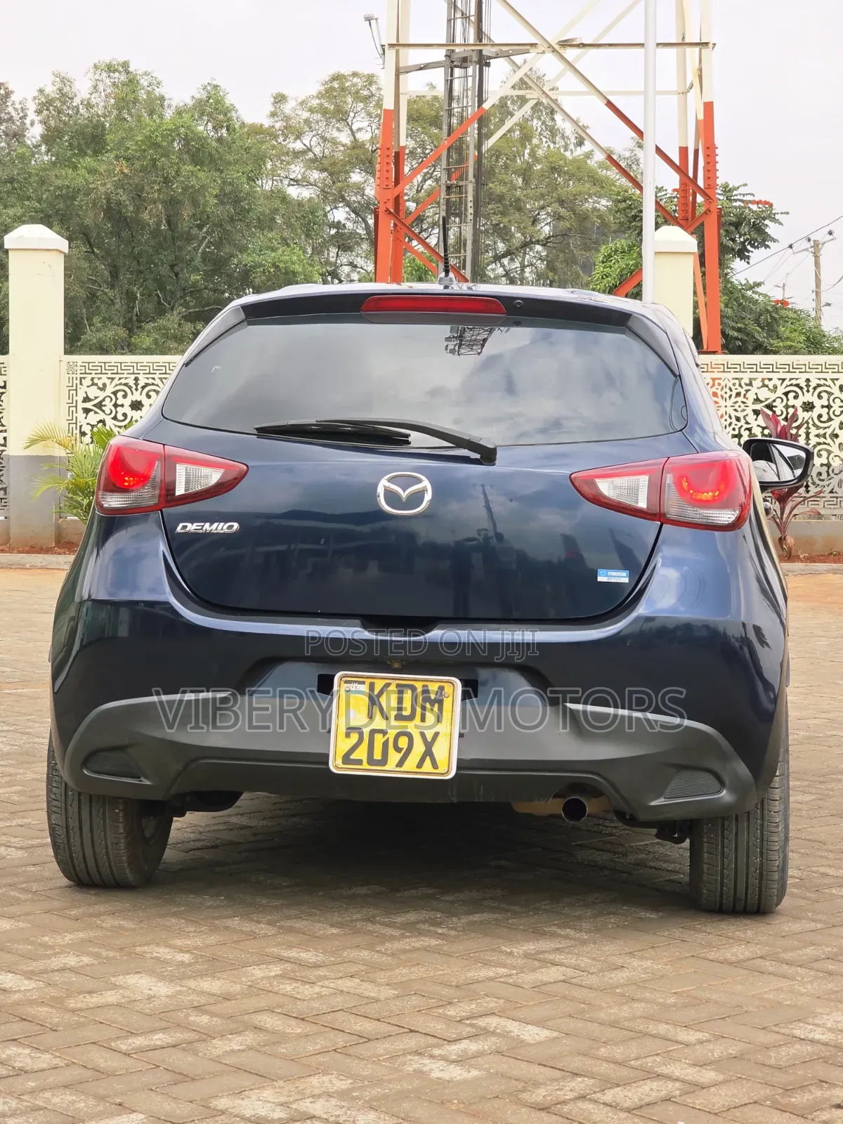 Mazda Demio 2016 Blue