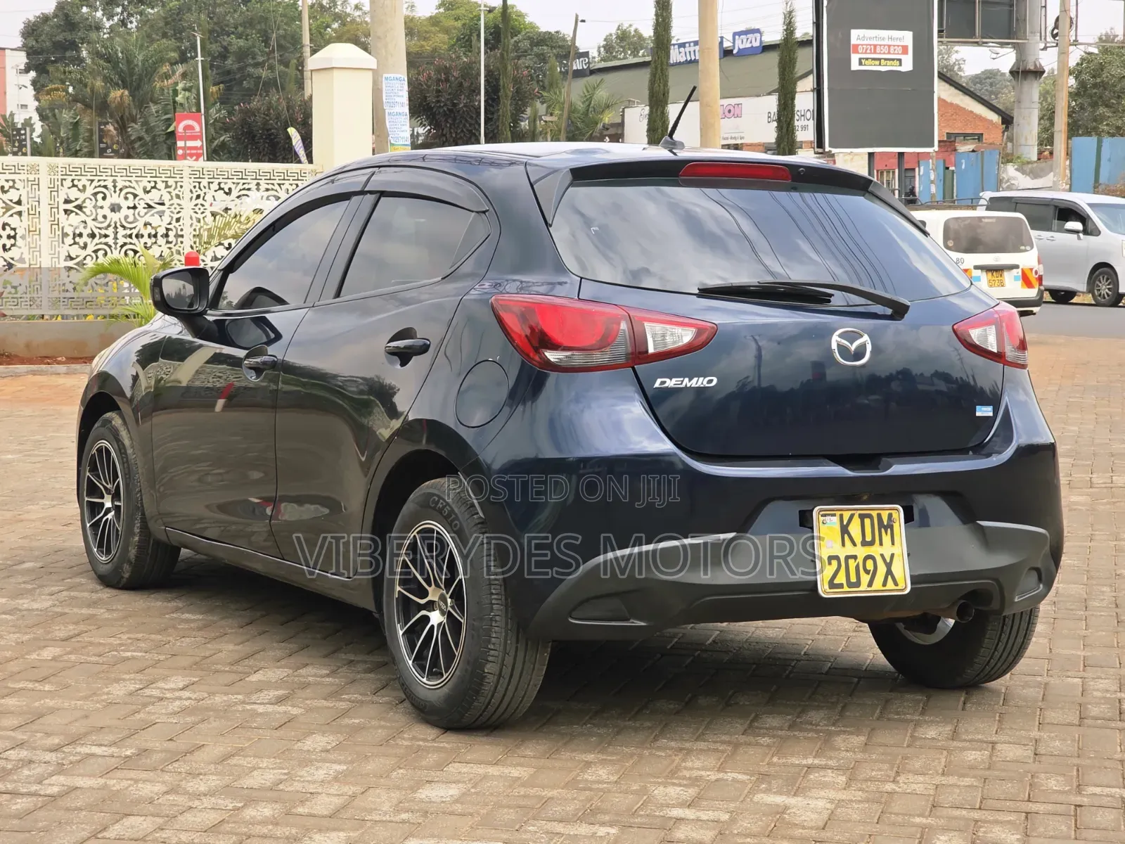 Mazda Demio 2016 Blue