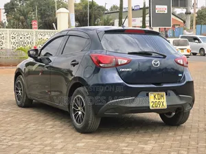 Mazda Demio 2016 Blue