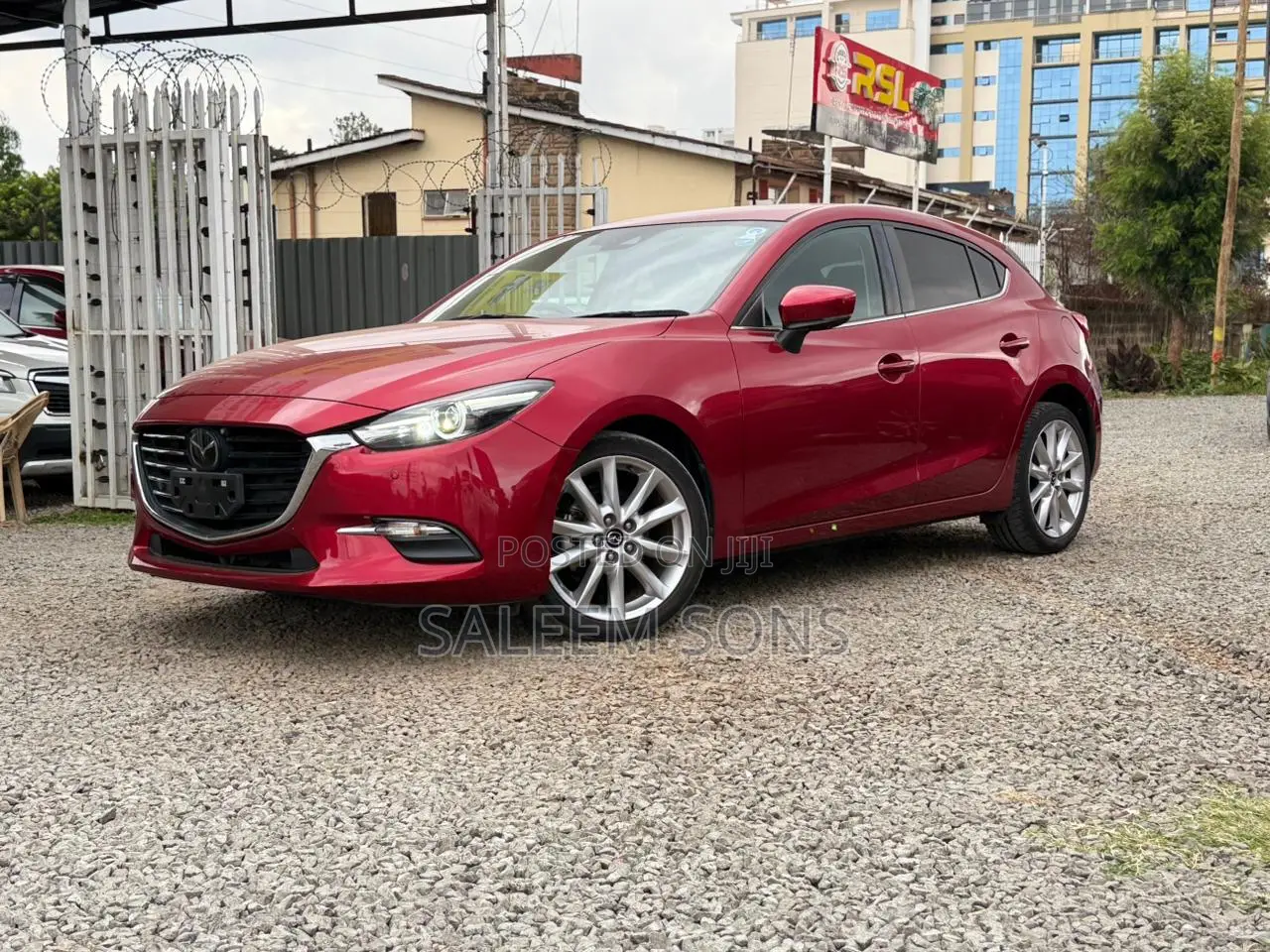 Mazda Axela 2018 Red