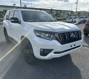 Toyota Land Cruiser Prado 2.8 2021 Off white