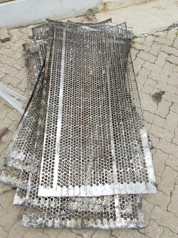 Perforated Metal/ Perforated Sheets - thumbnail 2