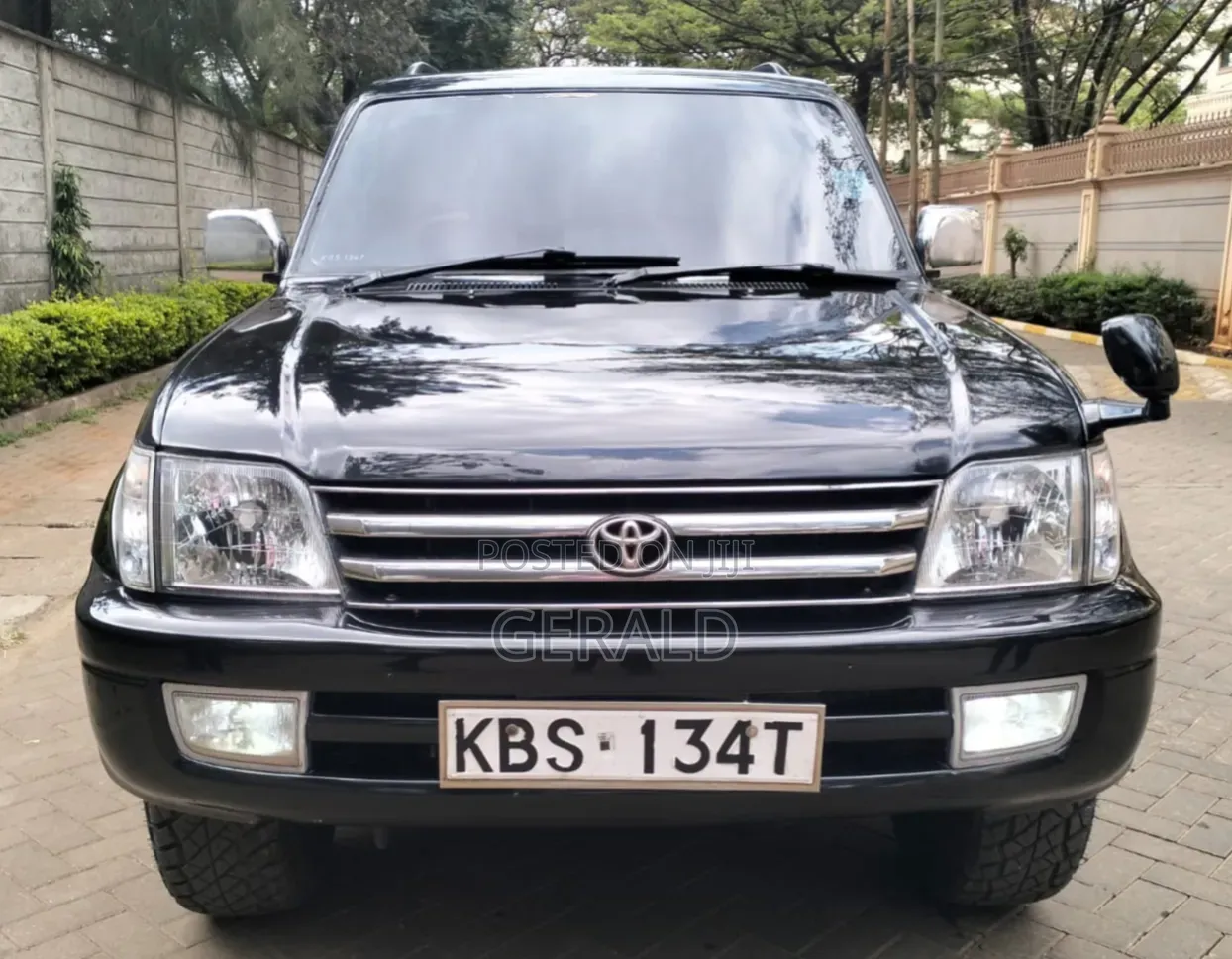 Toyota Land Cruiser Prado 2006 Gray