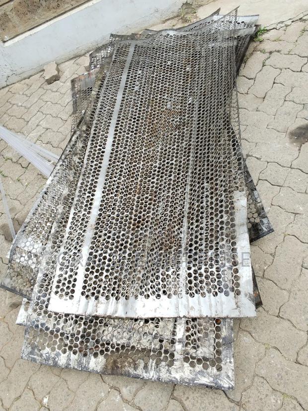 Metal Perforated Sheets - thumbnail 2