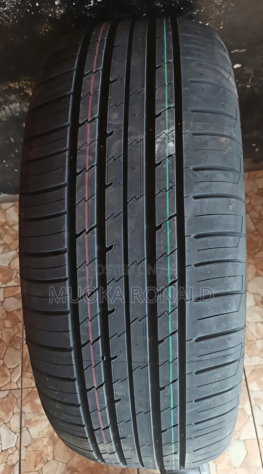 275/50r20 Roadking Tyre