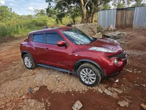 Nissan Juke 2012 Red