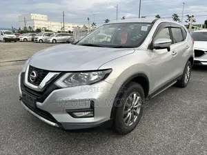 Nissan X-Trail 2.0 Petrol FWD 2019 Silver