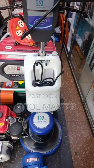 I L Germany Carpet Cleaner/Quality Floor Scrubber