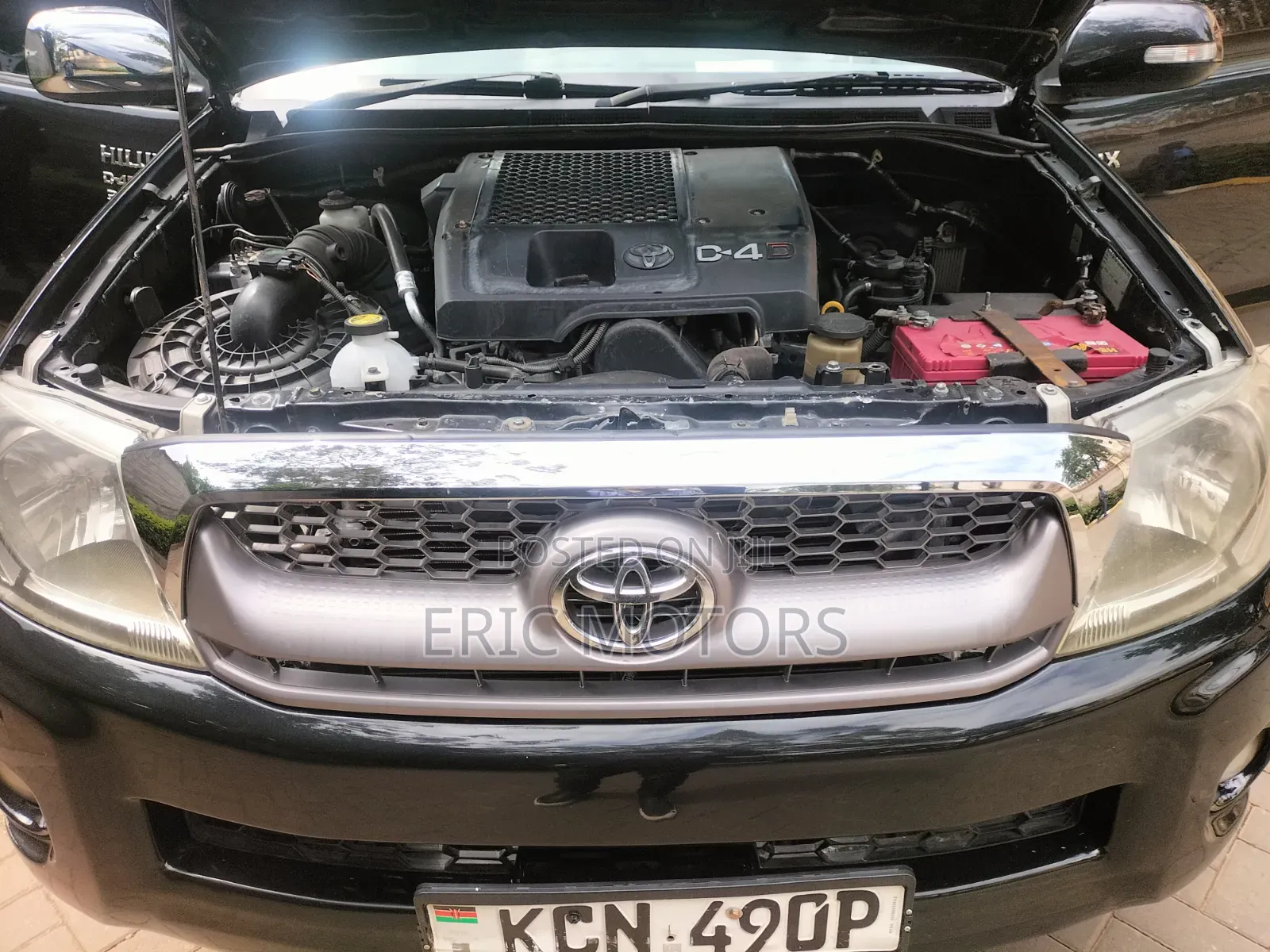 Toyota Hilux 2010 Black