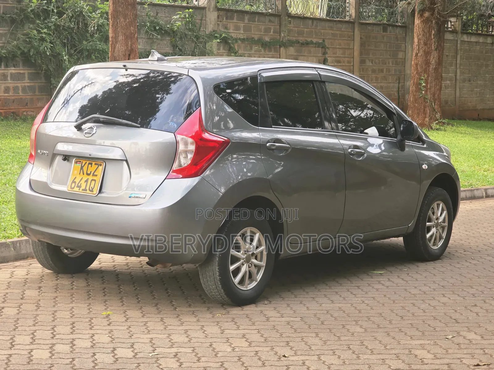 Nissan Note 2013