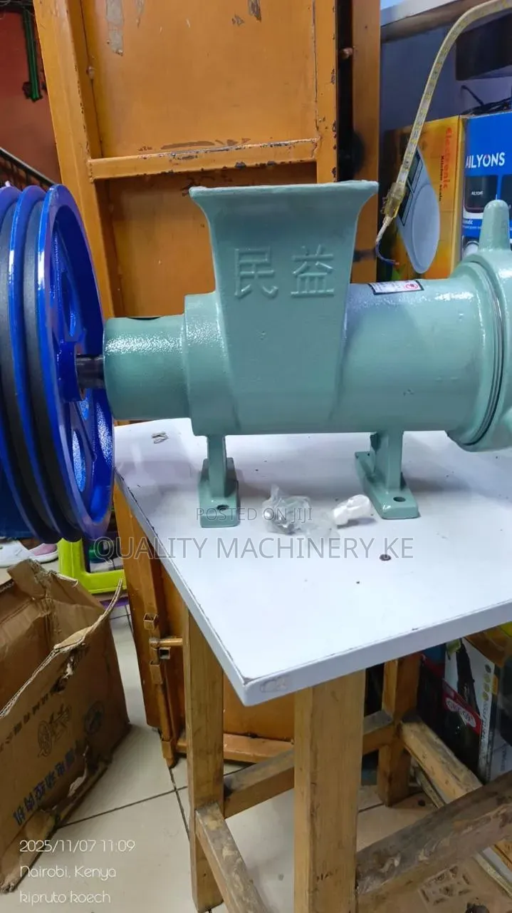 Commercial Manual Size 42 Meat Mincer