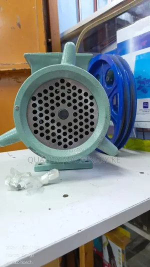 Commercial Manual Size 42 Meat Mincer