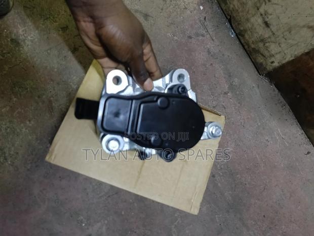 Rear Caliper Mazda Cx8 - thumbnail 3