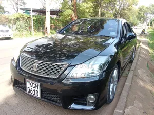 Toyota Crown 2010 Black