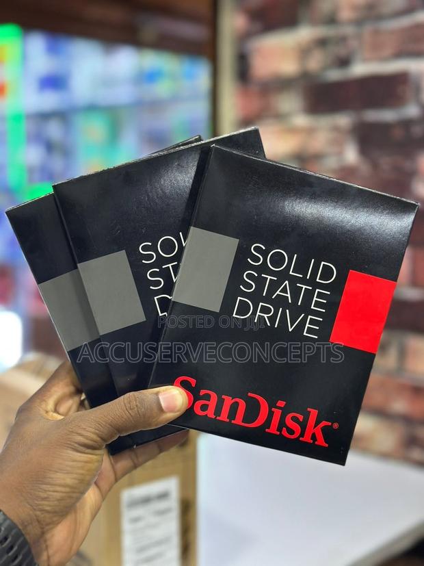 Sandisk 256gb 2.5 SSD Internal - thumbnail 2