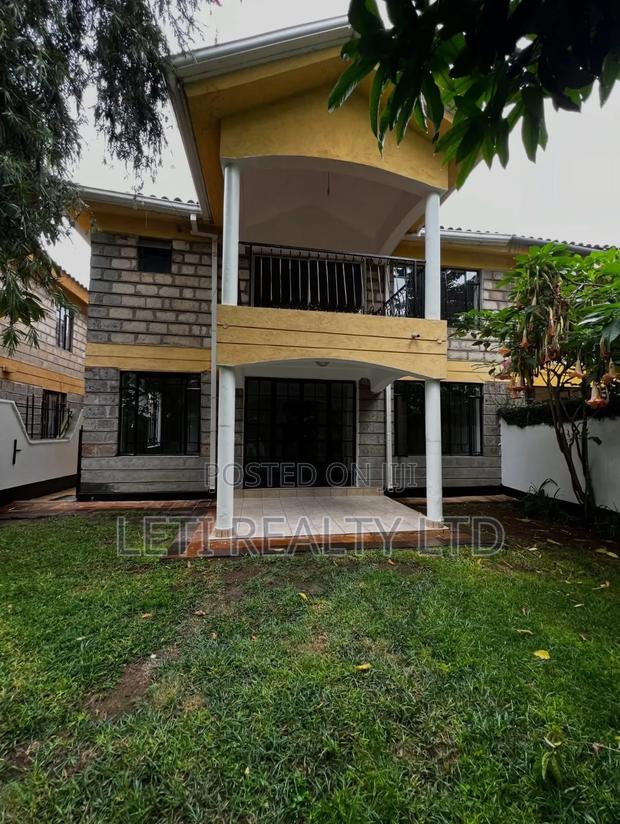 5bdrm Townhouse/Terrace in Muthangari for sale