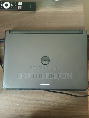 Laptop Dell Latitude 3350 8GB Intel Pentium SSD 256GB