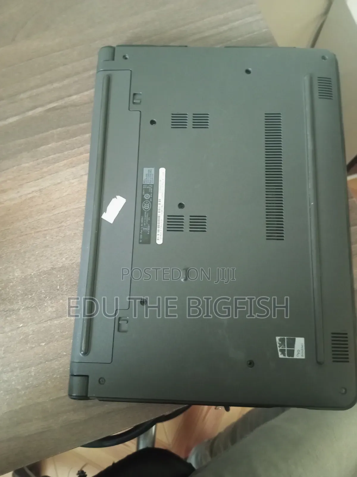 Laptop Dell Latitude 3350 8GB Intel Pentium SSD 256GB