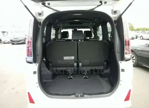 Toyota Noah 2019 Pearl