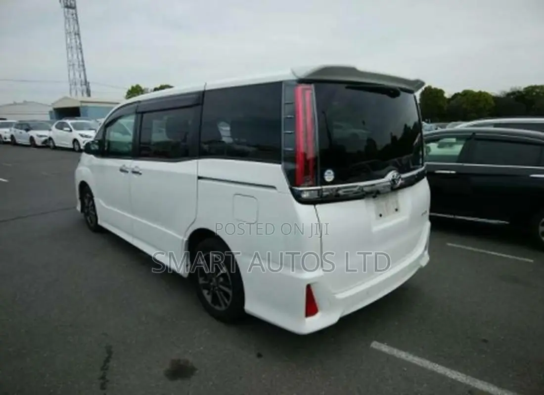 Toyota Noah 2019 Pearl