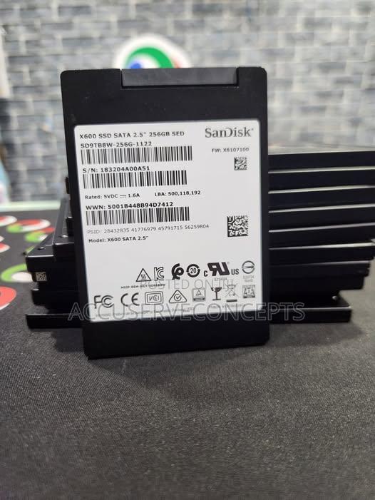 Sandisk 256gb 2.5 SSD Internal - thumbnail 3