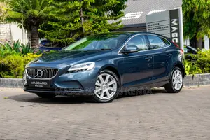 Volvo V40 2019 Blue