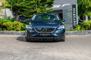 Volvo V40 2019 Blue