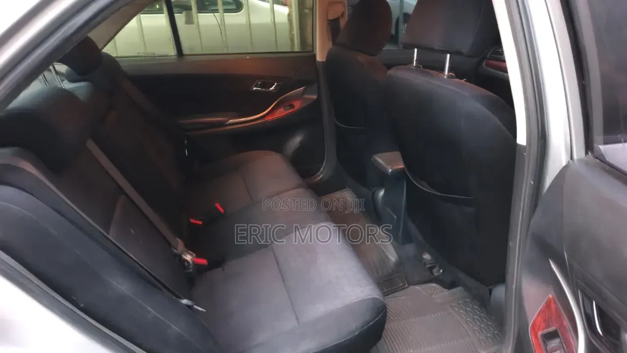 Toyota Allion 2009 Silver