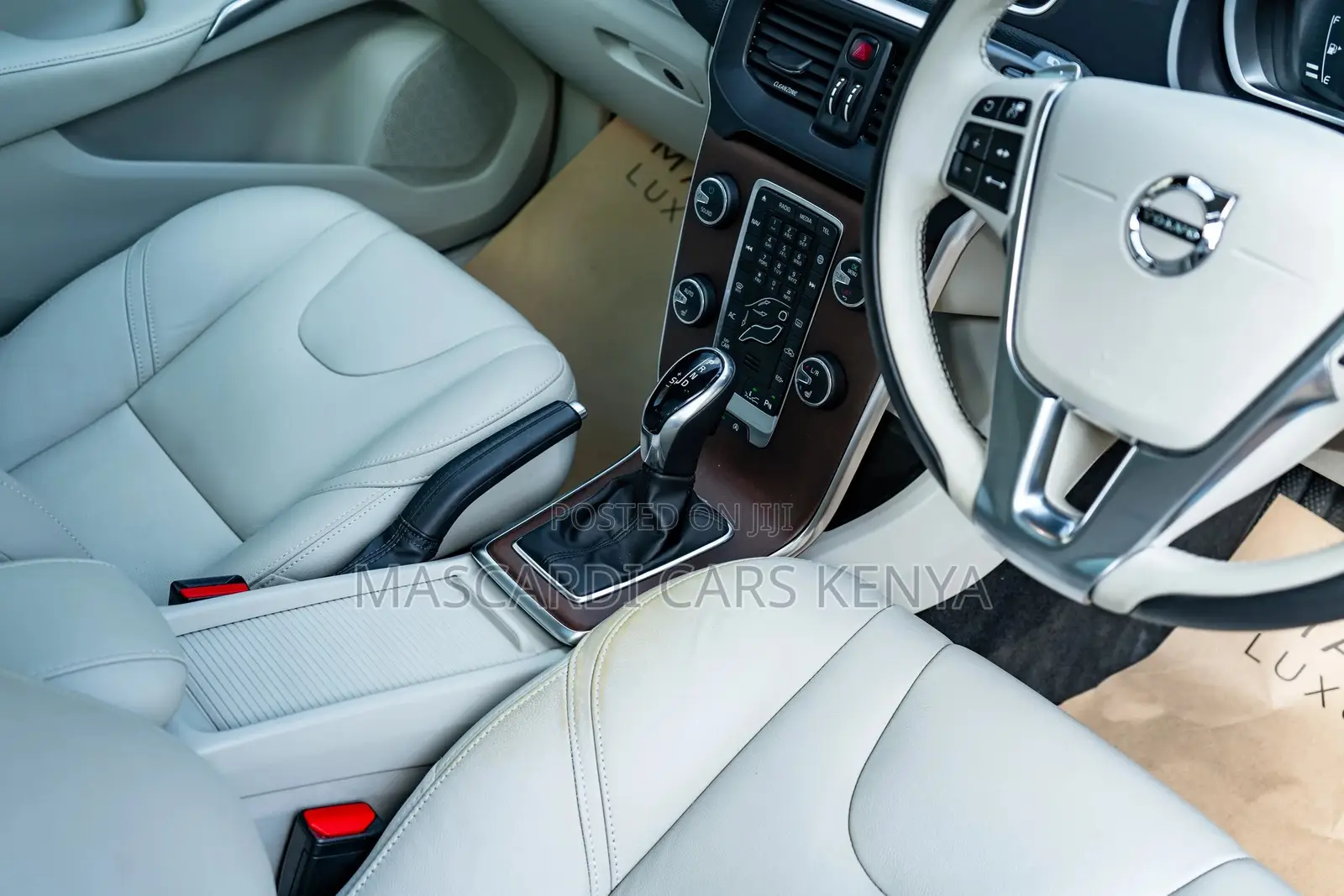 Volvo V40 2019 Blue