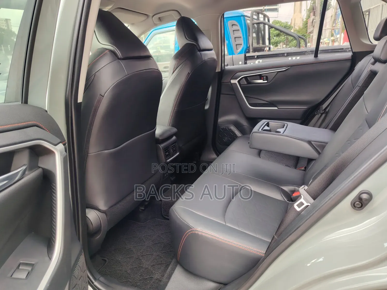 Toyota RAV4 2019 Green