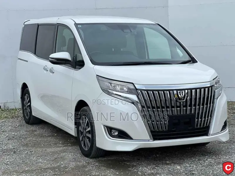 Toyota Esquire 2.0 AWD (7 seater) 2019 Off white