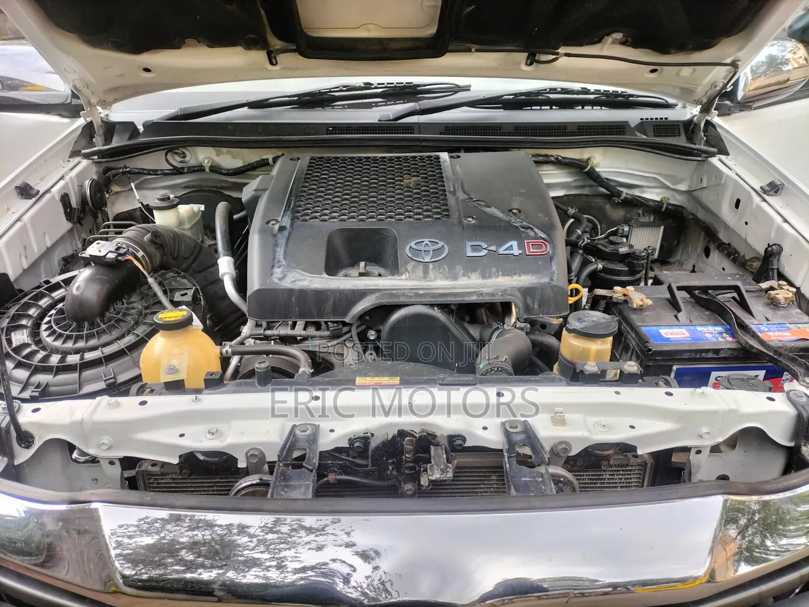 Toyota Hilux 2016 White