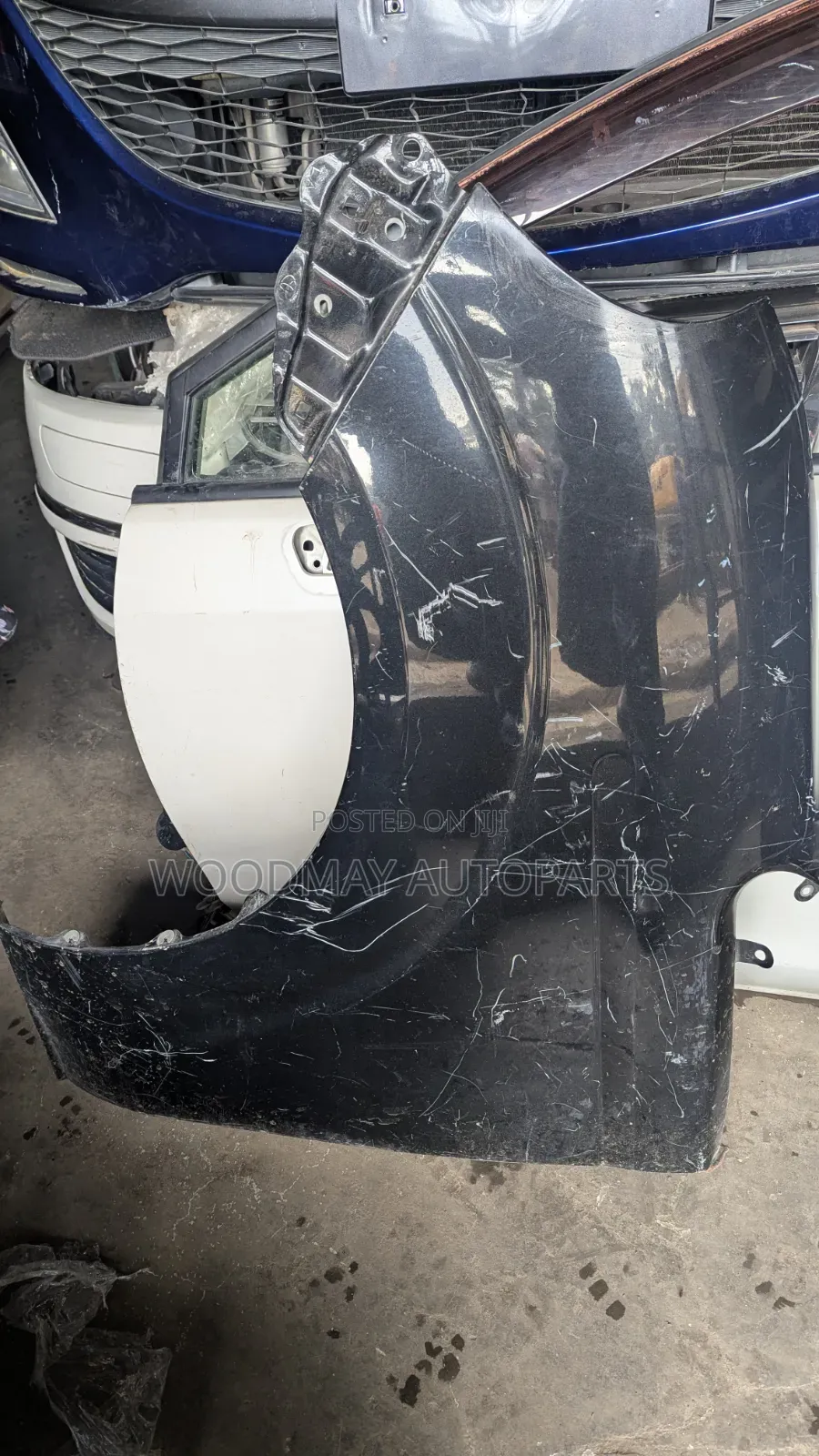 Toyota Porte Fender