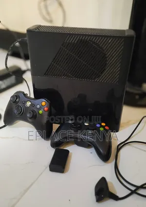 Xbox 360e With 12 Games and All Accessories