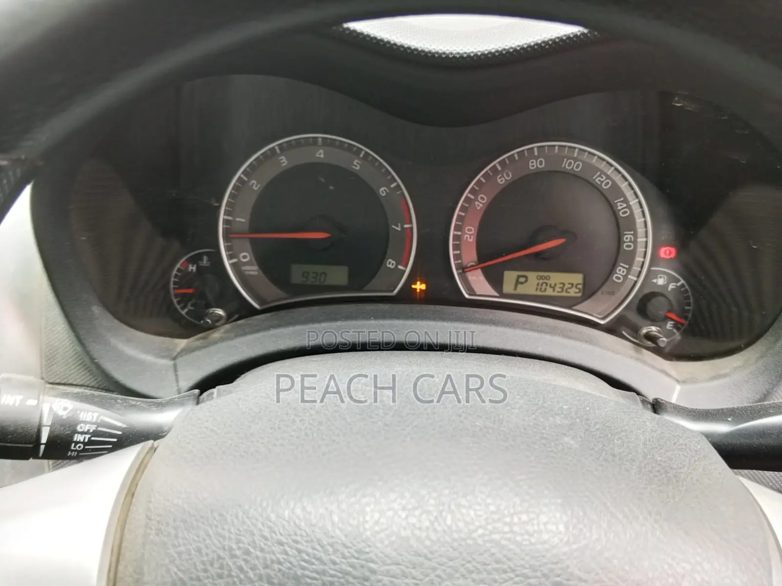 Toyota Auris 2012 Silver