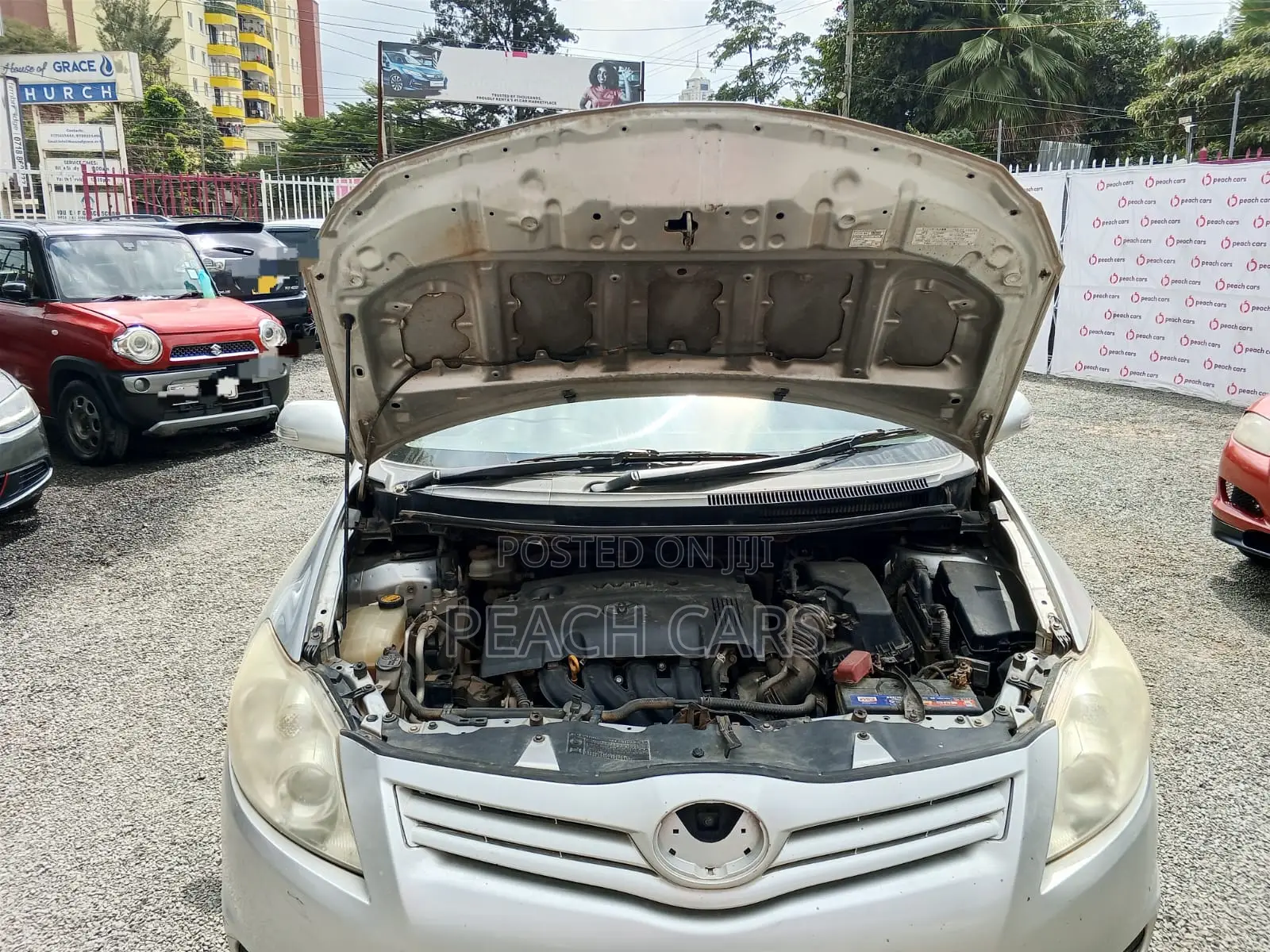 Toyota Auris 2012 Silver