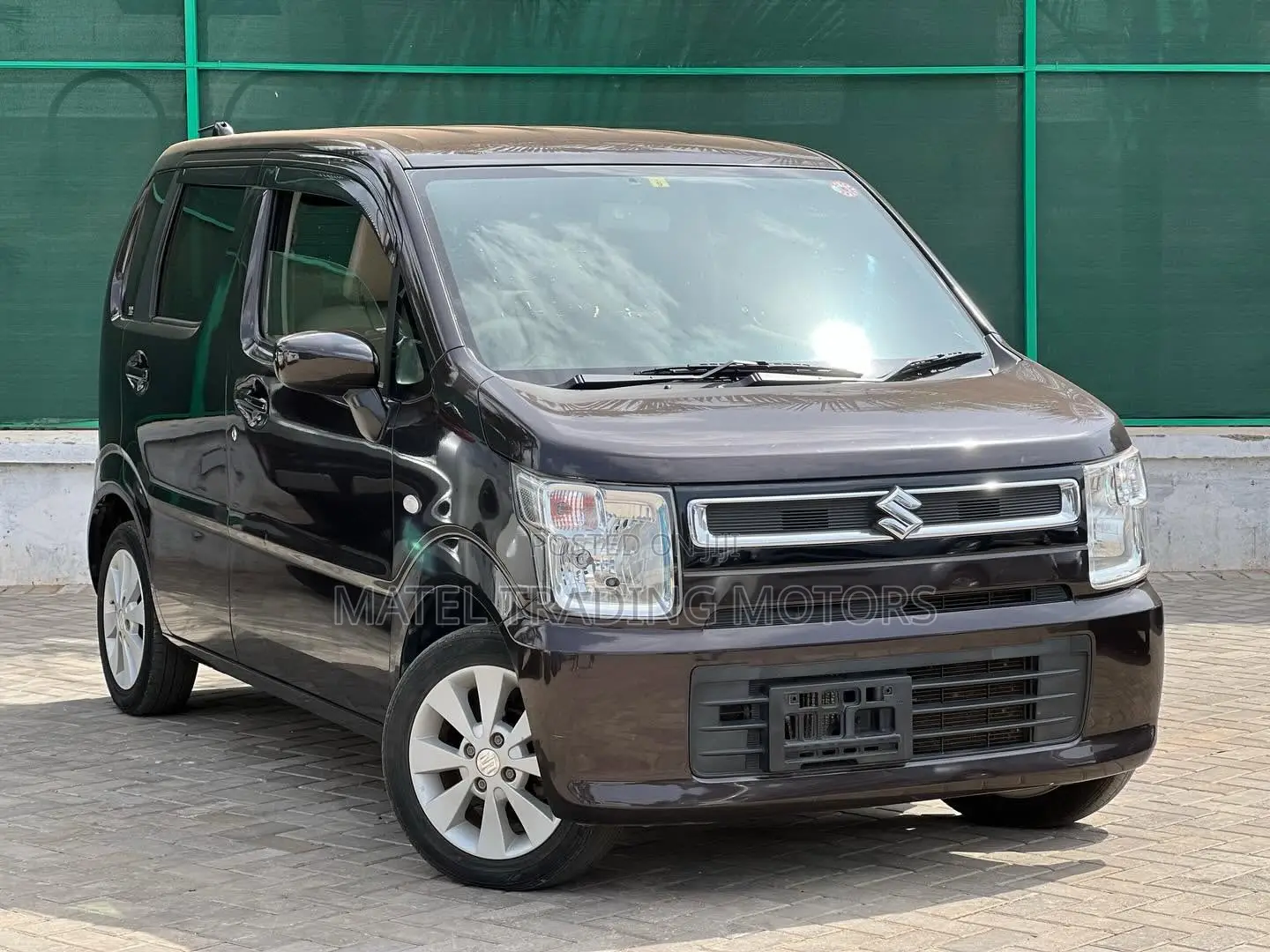 Suzuki Wagon R 660 Petrol FWD 2017 Black