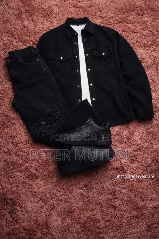 Men and Women Outfits - thumbnail 5