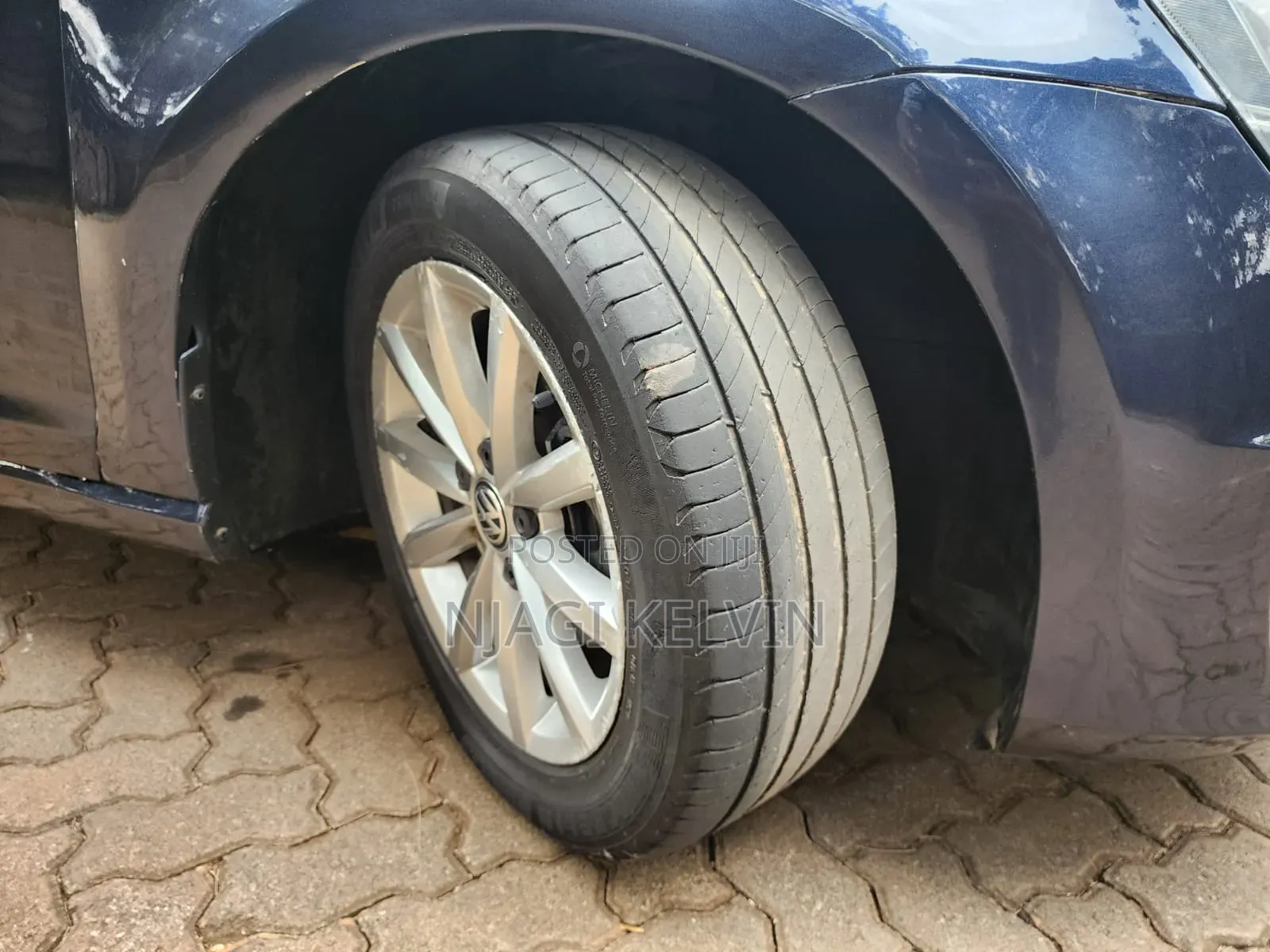 Volkswagen Golf 2016 Blue
