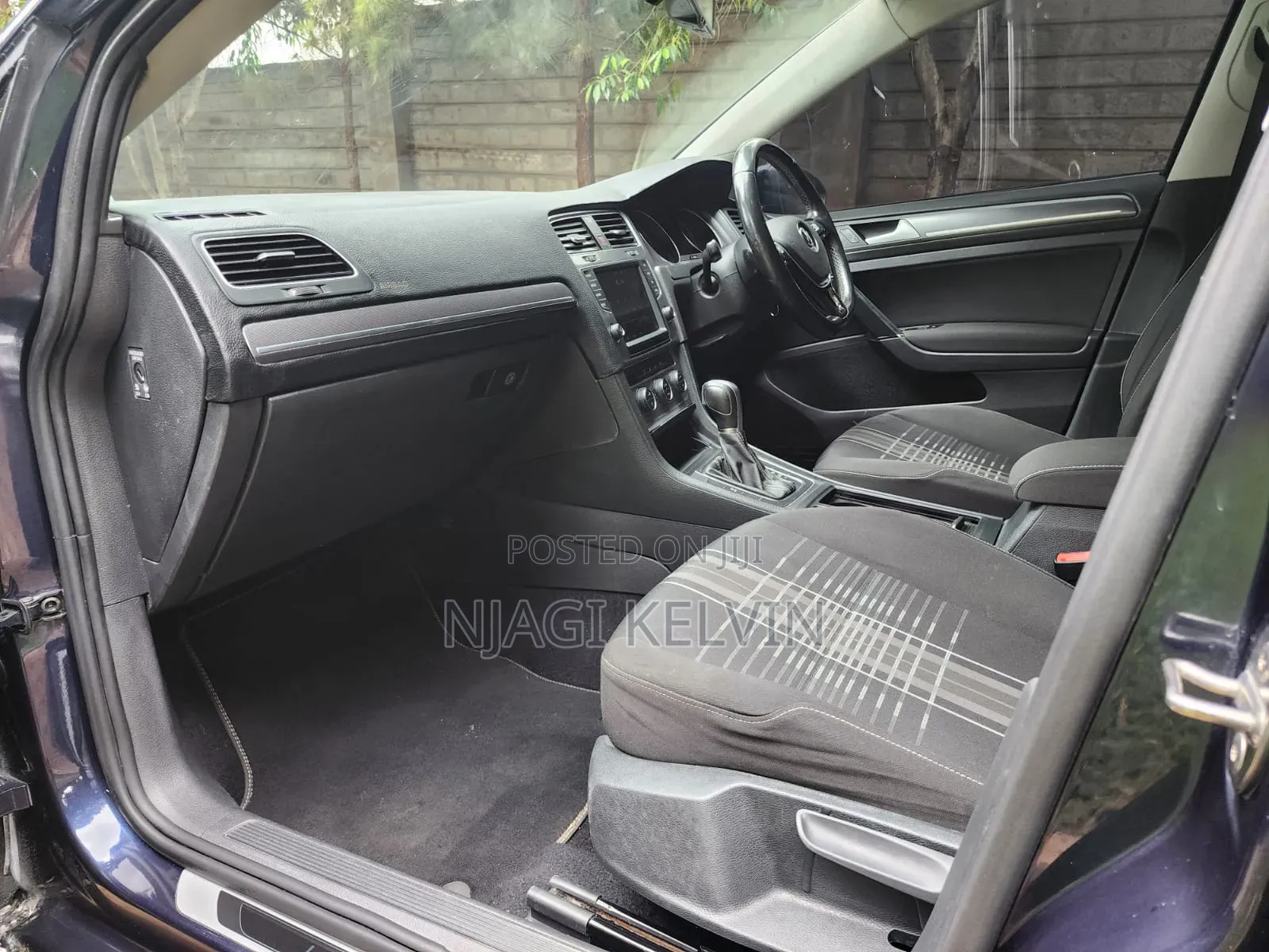 Volkswagen Golf 2016 Blue