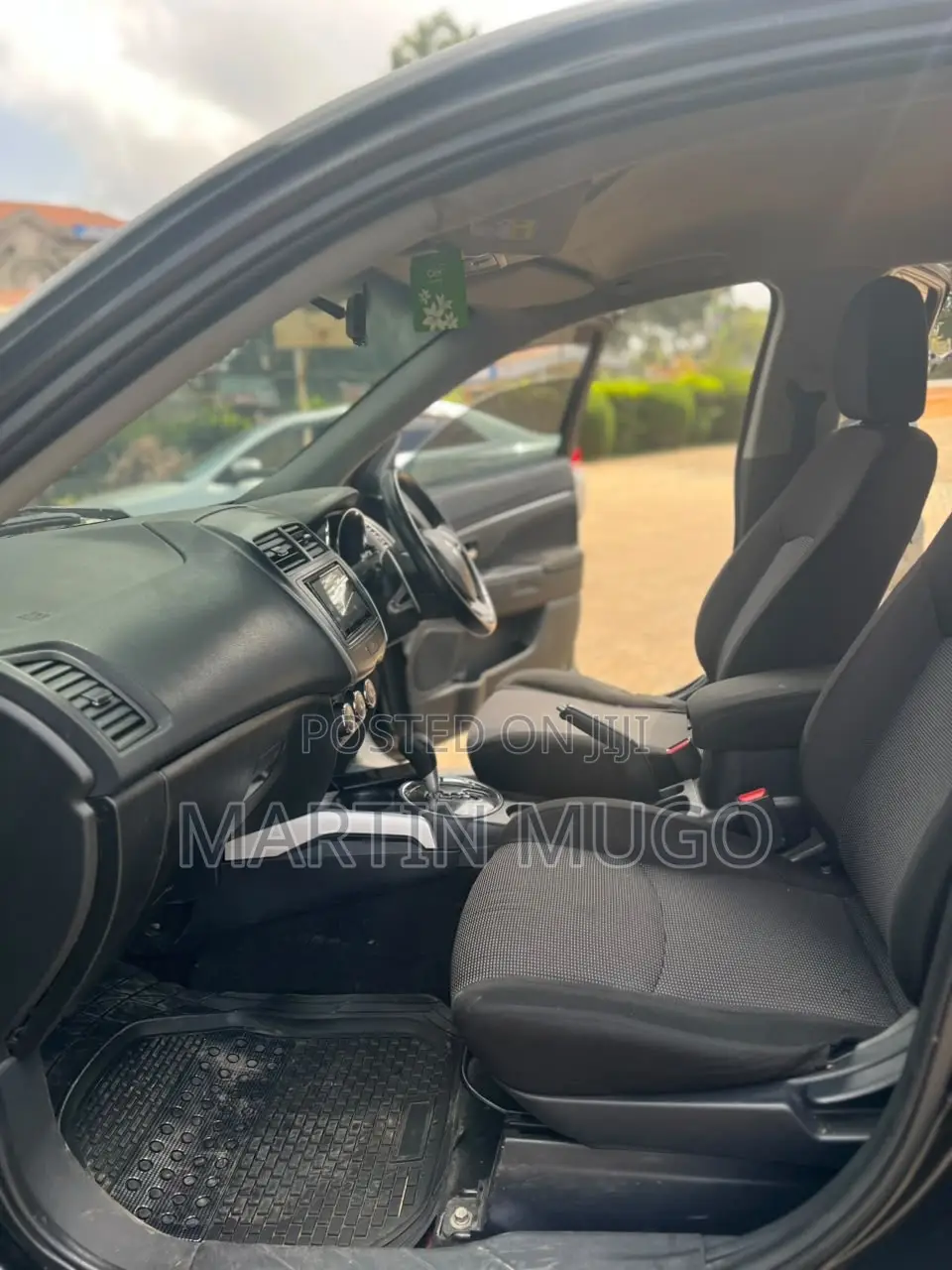 Mitsubishi RVR 2013 Black